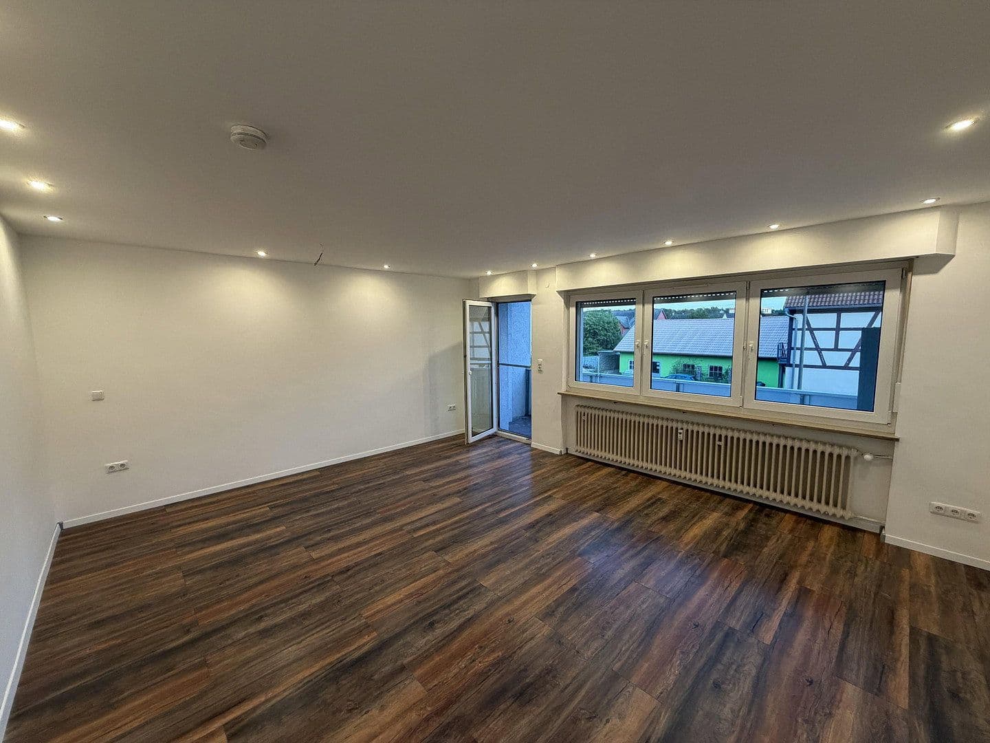 Pronájem bytu 4+1 101 m², Nürnberg, Bavorsko Pronájem bytu 4+1 101 m², Nürnberg, Bavorsko