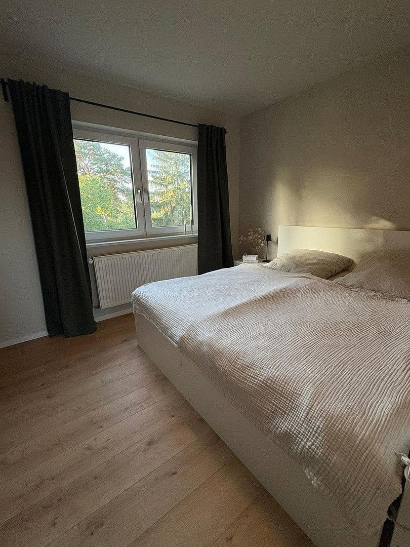 Prodej domu 138 m², pozemek 1.077 m², Schulzendorf, Braniborsko Prodej domu 138 m², pozemek 1.077 m², Schulzendorf, Braniborsko