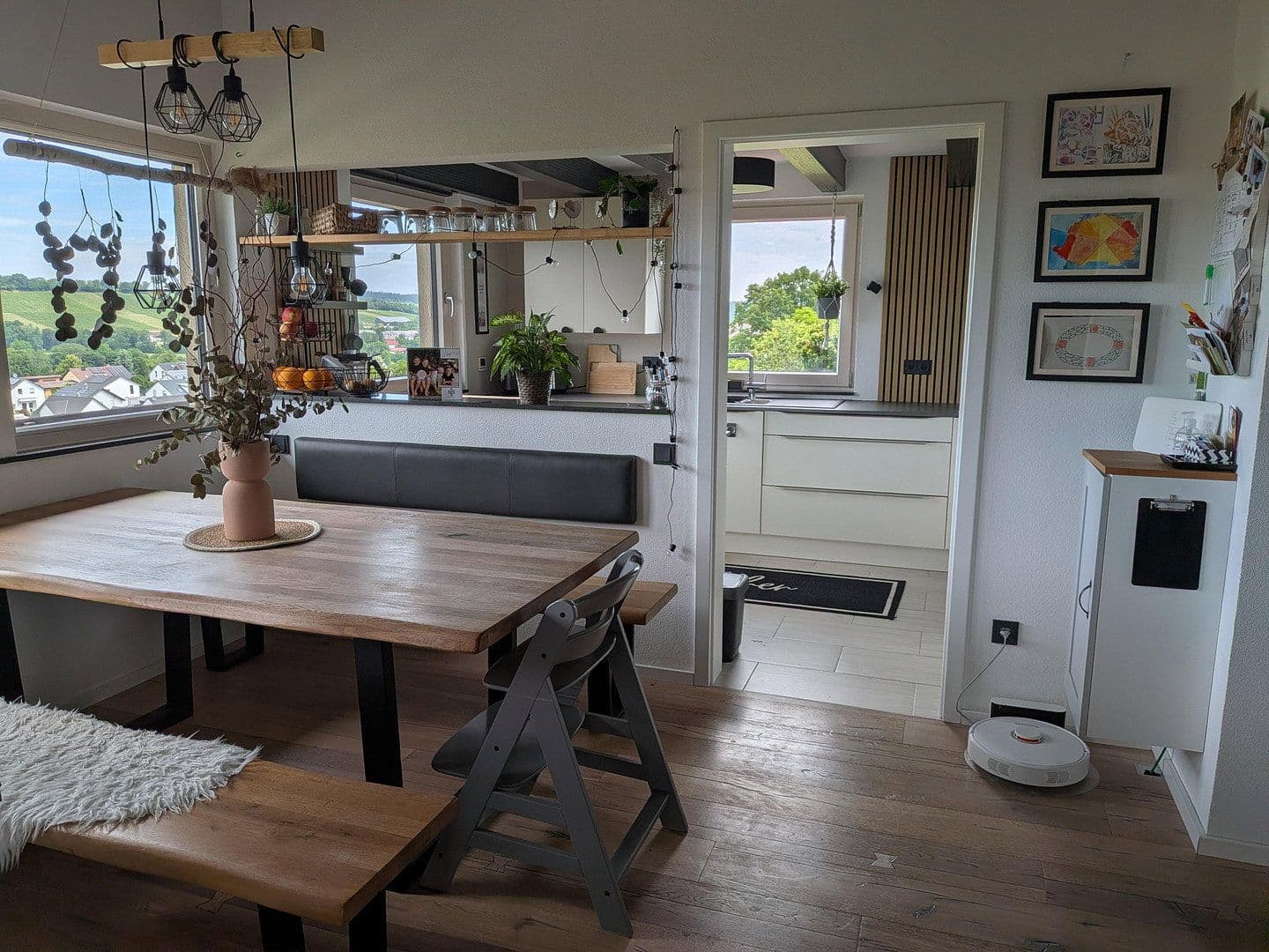 Prodej domu 142 m², pozemek 715 m², Zaberfeld, Bádensko-Württembersko Prodej domu 142 m², pozemek 715 m², Zaberfeld, Bádensko-Württembersko