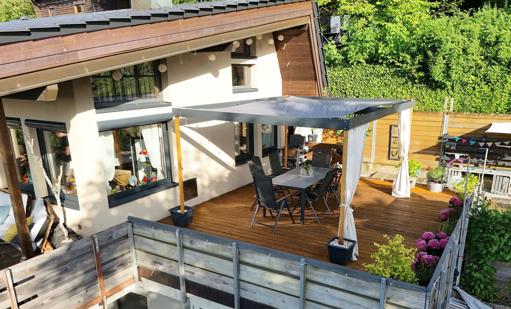 Prodej domu 142 m², pozemek 715 m², Zaberfeld, Bádensko-Württembersko Prodej domu 142 m², pozemek 715 m², Zaberfeld, Bádensko-Württembersko