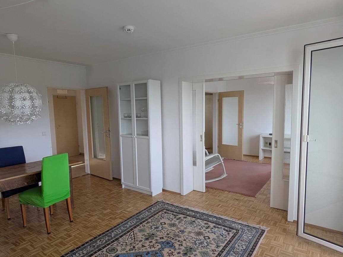 Pronájem bytu 4+1 90 m², Wiesbaden, Hessen Pronájem bytu 4+1 90 m², Wiesbaden, Hessen