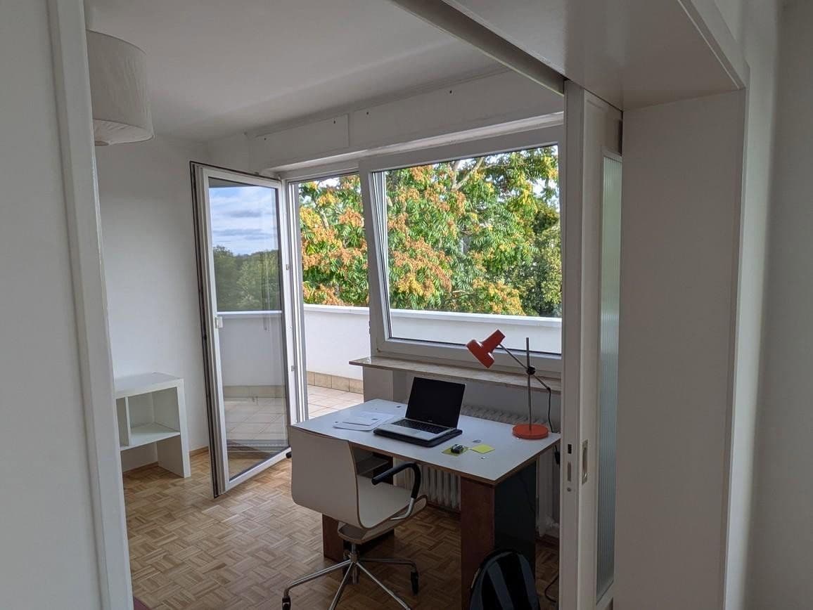 Pronájem bytu 4+1 90 m², Wiesbaden, Hessen Pronájem bytu 4+1 90 m², Wiesbaden, Hessen