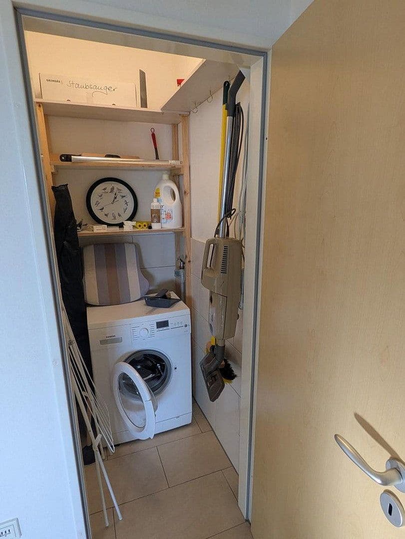 Pronájem bytu 4+1 90 m², Wiesbaden, Hessen Pronájem bytu 4+1 90 m², Wiesbaden, Hessen
