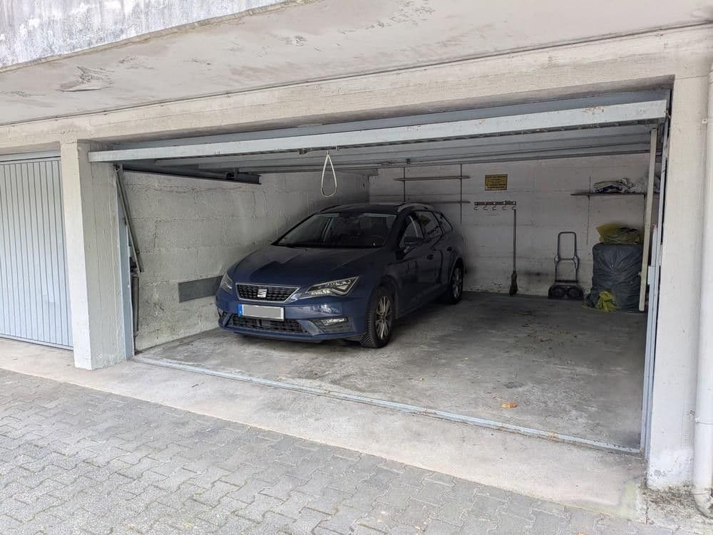 Pronájem bytu 4+1 90 m², Wiesbaden, Hessen Pronájem bytu 4+1 90 m², Wiesbaden, Hessen