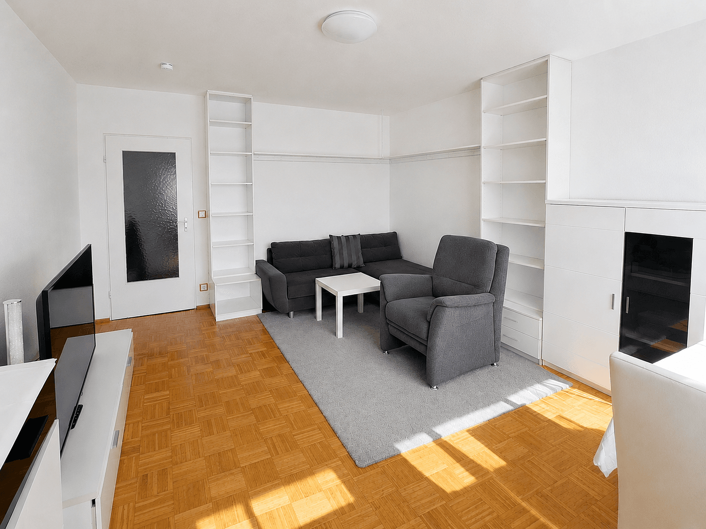 Prodej bytu 3+1 64 m², Steinbach (Taunus), Hessen Prodej bytu 3+1 64 m², Steinbach (Taunus), Hessen