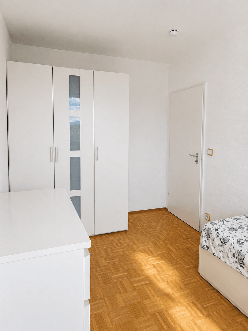 Prodej bytu 3+1 64 m², Steinbach (Taunus), Hessen Prodej bytu 3+1 64 m², Steinbach (Taunus), Hessen