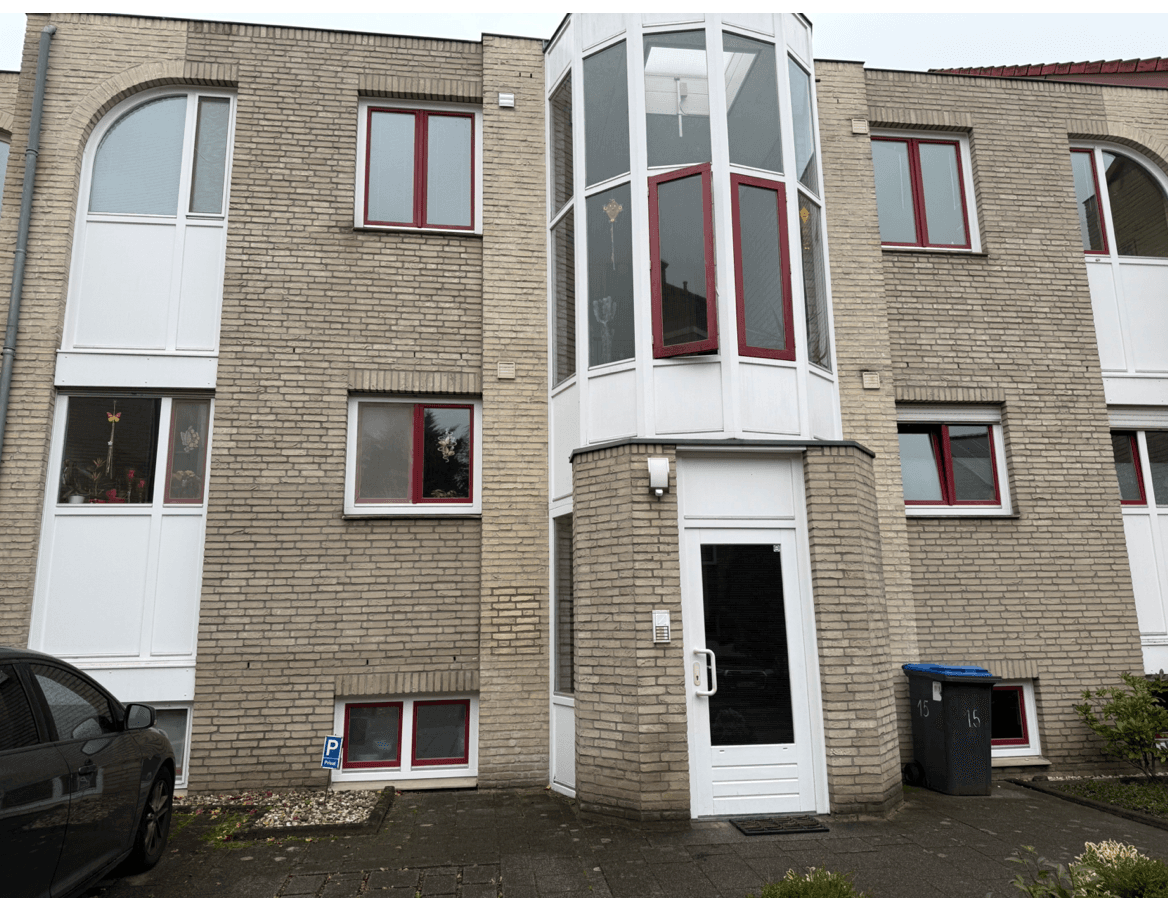 Prodej bytu 3+1 105 m², Hürth, Severní Porýní-Vestfálsko Prodej bytu 3+1 105 m², Hürth, Severní Porýní-Vestfálsko