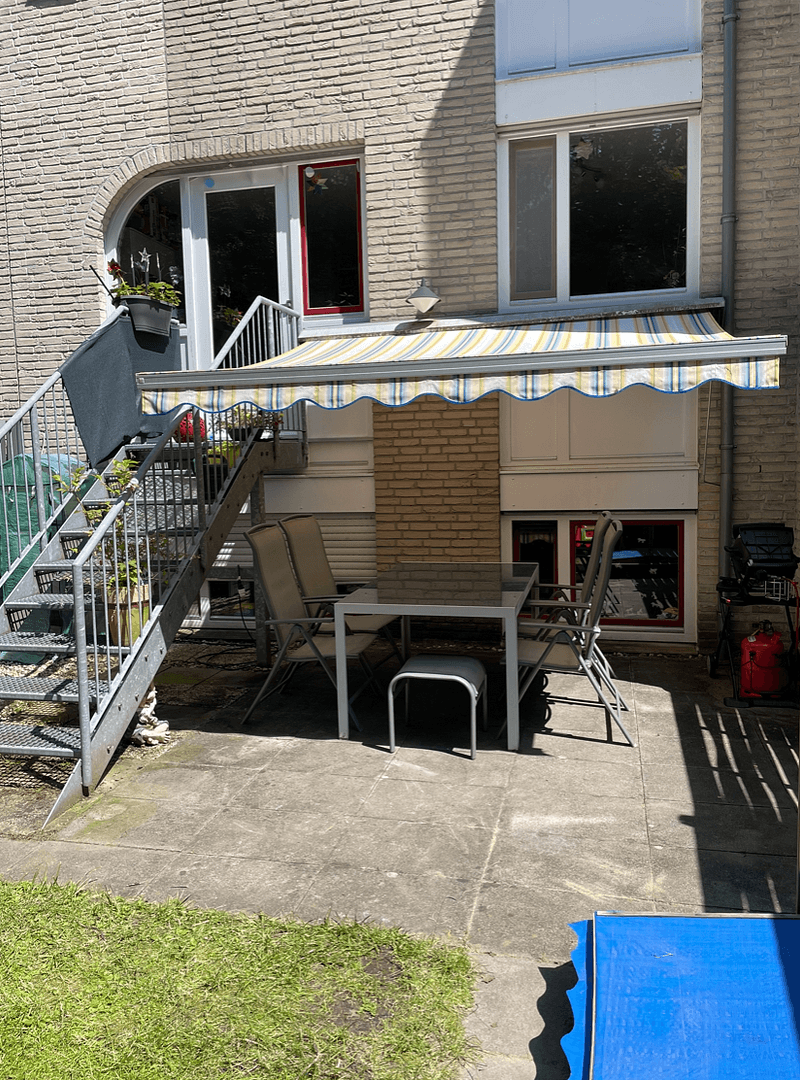 Prodej bytu 3+1 105 m², Hürth, Severní Porýní-Vestfálsko Prodej bytu 3+1 105 m², Hürth, Severní Porýní-Vestfálsko