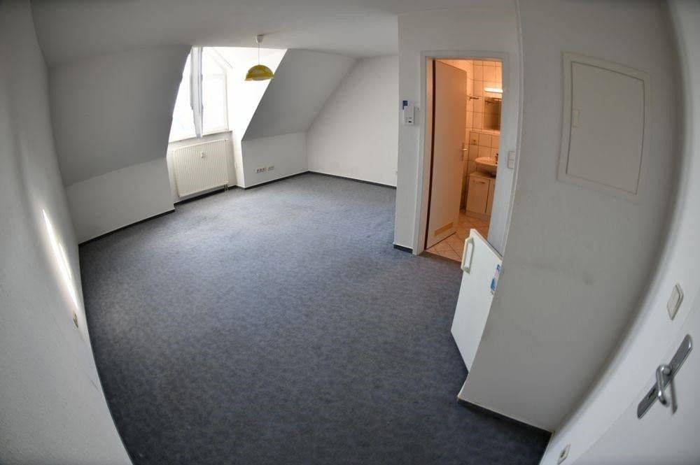 Pronájem bytu 1+1 29 m², Fürth, Bavorsko Pronájem bytu 1+1 29 m², Fürth, Bavorsko