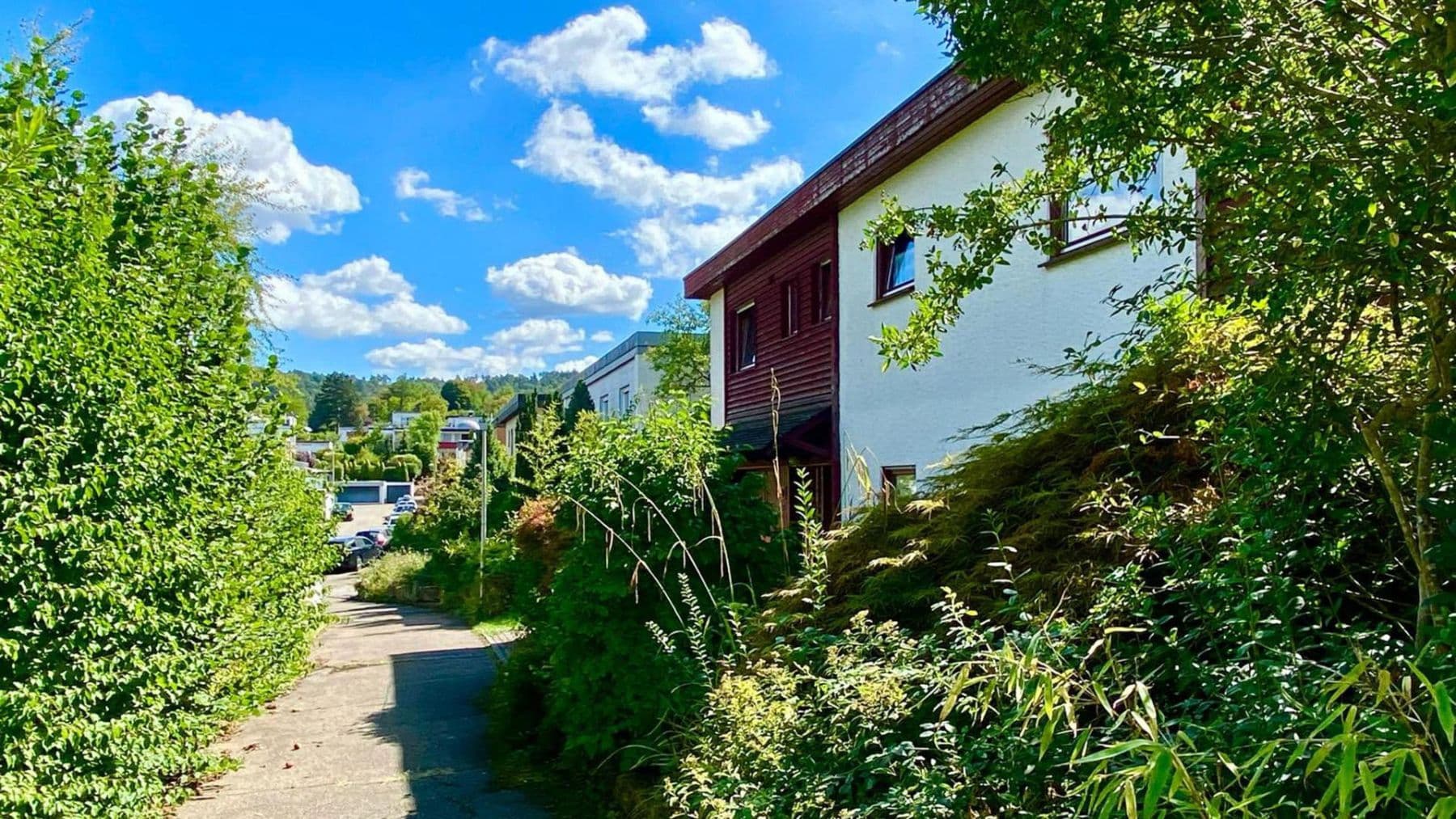 Prodej domu 196 m², pozemek 722 m², Pommernweg 10, Oberstenfeld, Bádensko-Württembersko Prodej domu 196 m², pozemek 722 m², Pommernweg 10, Oberstenfeld, Bádensko-Württembersko