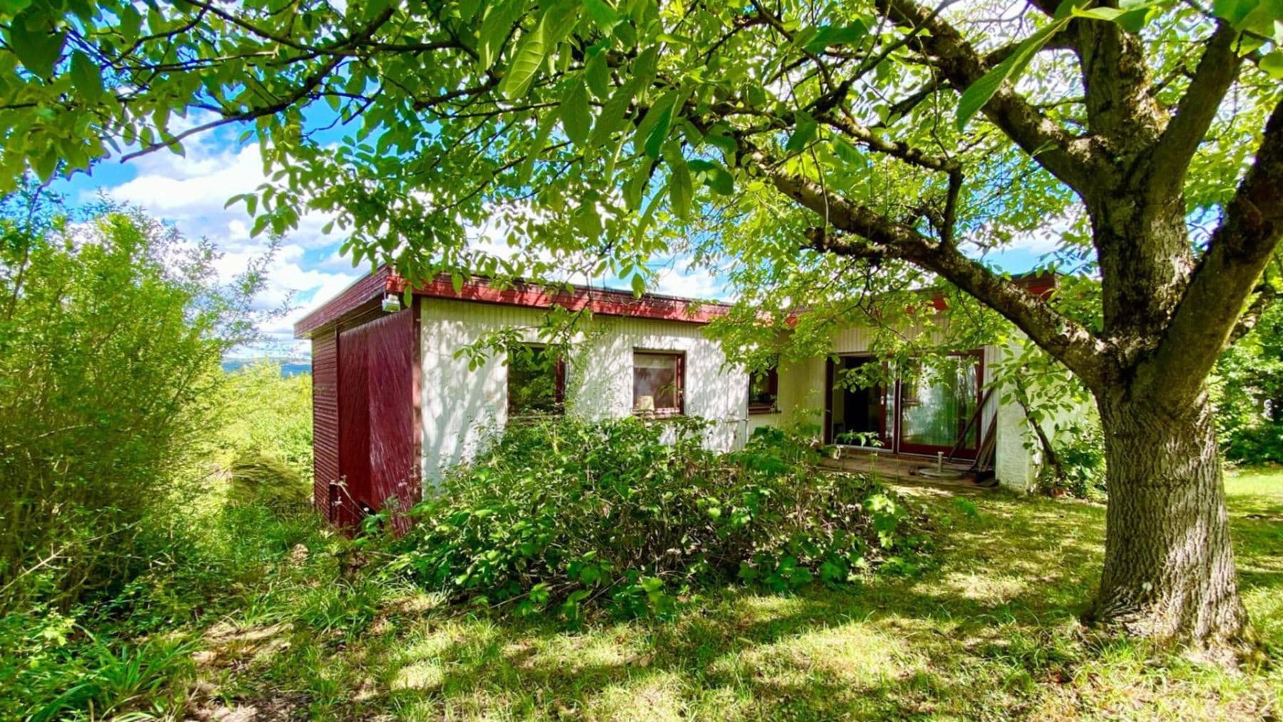 Prodej domu 196 m², pozemek 722 m², Pommernweg 10, Oberstenfeld, Bádensko-Württembersko Prodej domu 196 m², pozemek 722 m², Pommernweg 10, Oberstenfeld, Bádensko-Württembersko