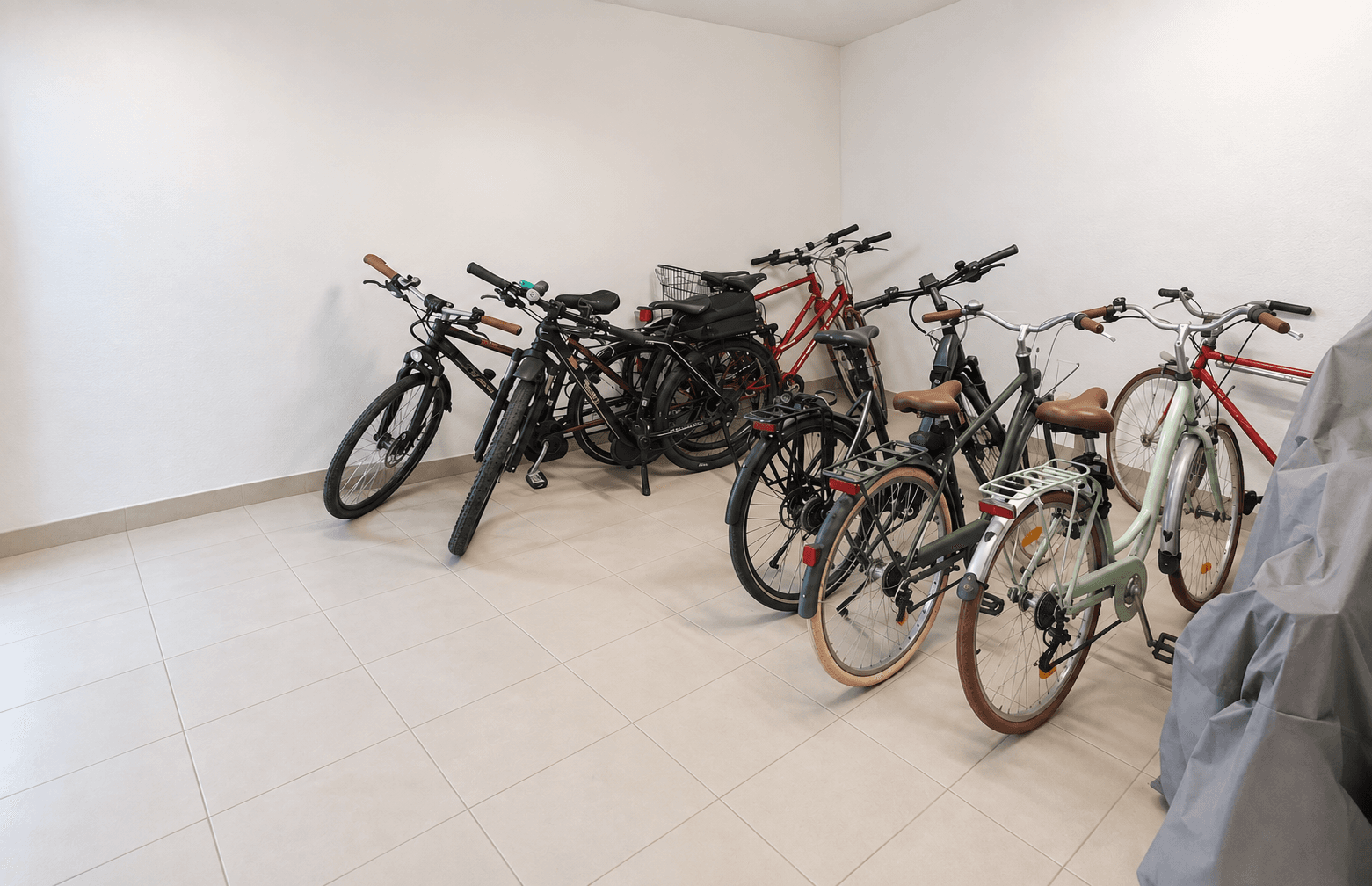 Prodej bytu 3+kk 112 m², George-C.-Marshall-Ring 80, Oberursel (Taunus), Hessen Prodej bytu 3+kk 112 m², George-C.-Marshall-Ring 80, Oberursel (Taunus), Hessen