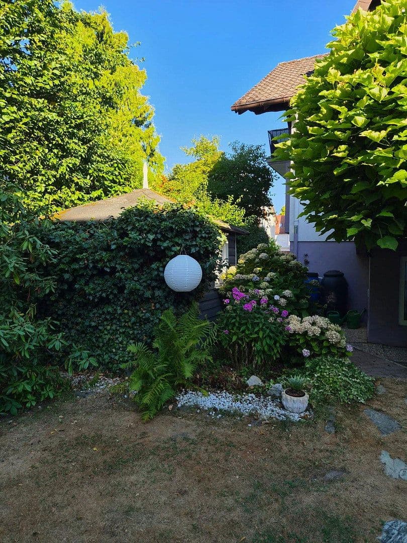 Prodej domu 90 m², pozemek 244 m², Bad Homburg vor der Höhe, Hessen Prodej domu 90 m², pozemek 244 m², Bad Homburg vor der Höhe, Hessen