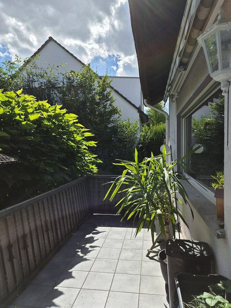 Prodej domu 90 m², pozemek 244 m², Bad Homburg vor der Höhe, Hessen Prodej domu 90 m², pozemek 244 m², Bad Homburg vor der Höhe, Hessen