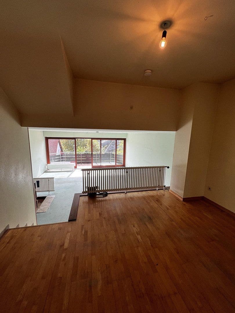 Pronájem domu 140 m², pozemek 345 m², Bad Schwalbach, Hessen Pronájem domu 140 m², pozemek 345 m², Bad Schwalbach, Hessen