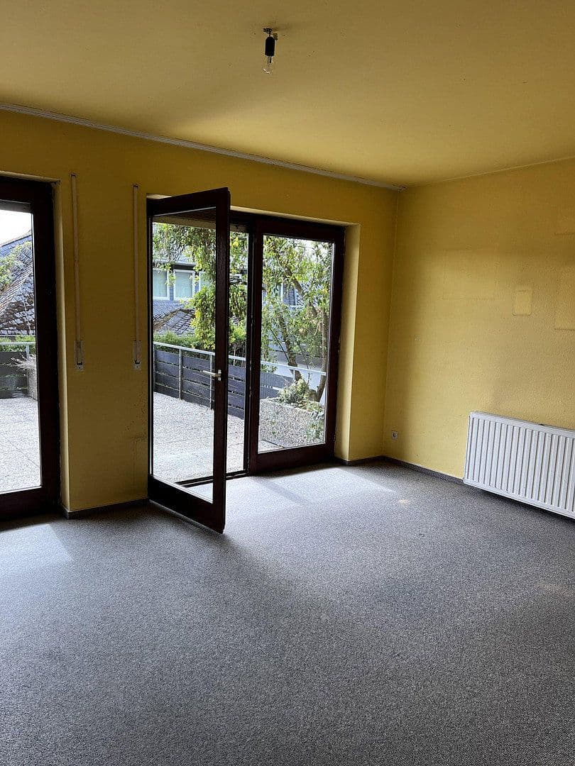 Pronájem domu 140 m², pozemek 345 m², Bad Schwalbach, Hessen Pronájem domu 140 m², pozemek 345 m², Bad Schwalbach, Hessen