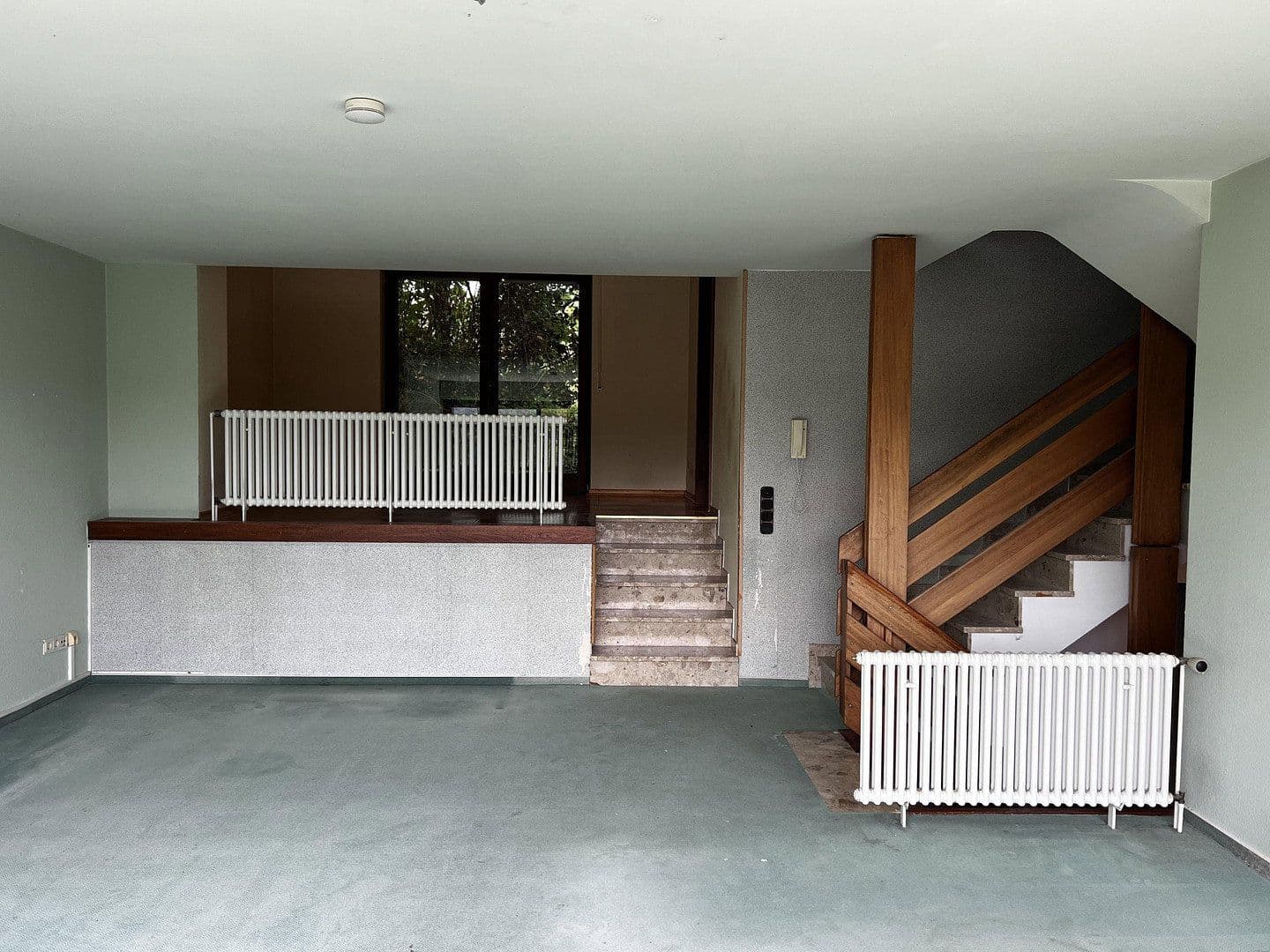 Pronájem domu 140 m², pozemek 345 m², Bad Schwalbach, Hessen Pronájem domu 140 m², pozemek 345 m², Bad Schwalbach, Hessen