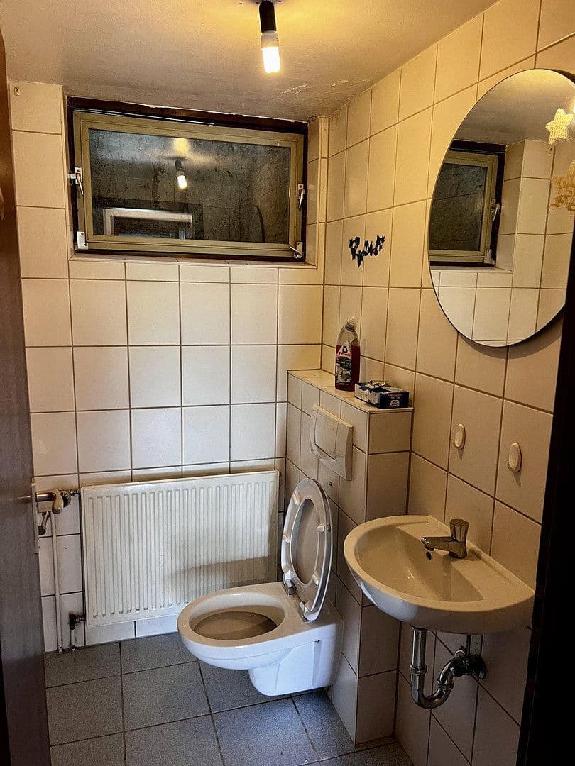Pronájem domu 140 m², pozemek 345 m², Bad Schwalbach, Hessen Pronájem domu 140 m², pozemek 345 m², Bad Schwalbach, Hessen