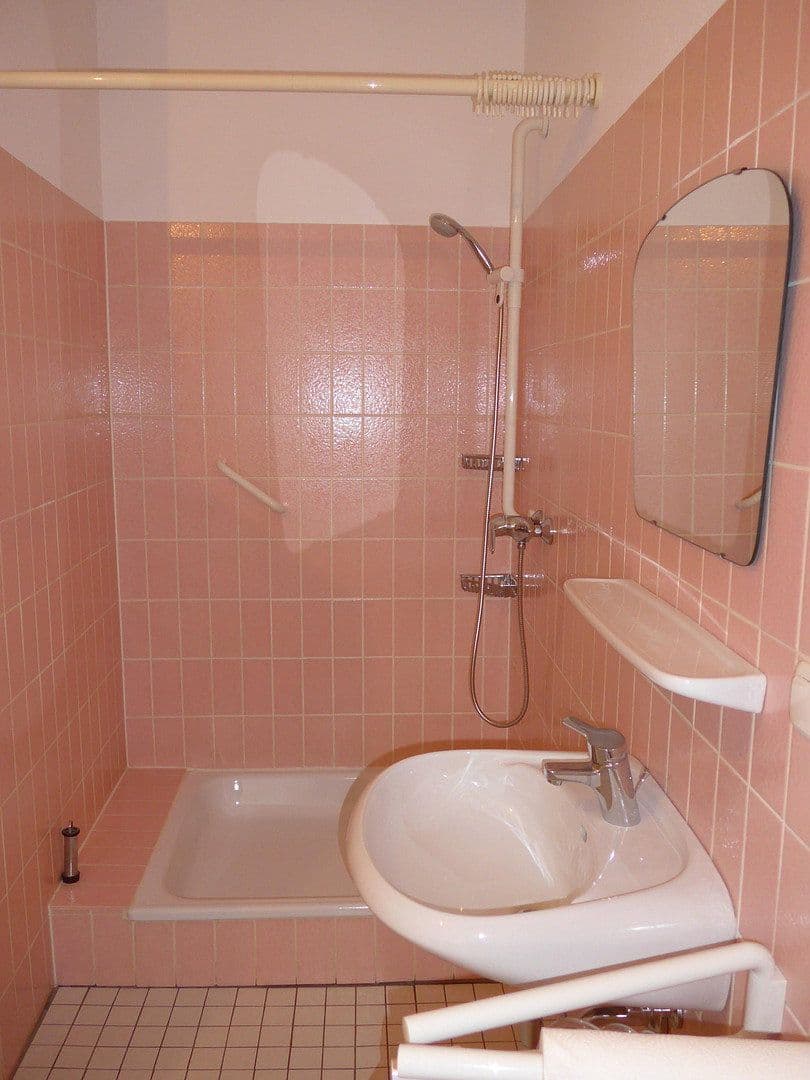 Pronájem bytu 2+1 80 m², Ortheck 2, Witten, Severní Porýní-Vestfálsko Pronájem bytu 2+1 80 m², Ortheck 2, Witten, Severní Porýní-Vestfálsko