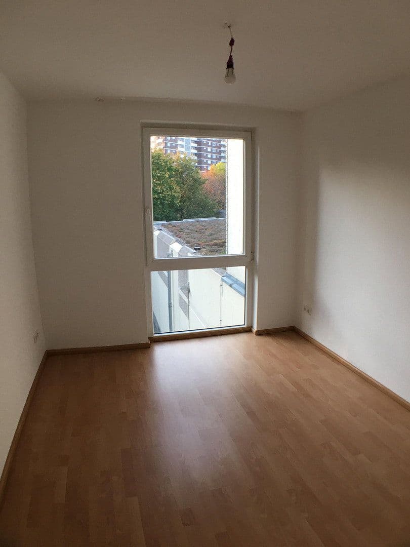 Pronájem bytu 2+1 52 m², Lortzingstraße 35, Hilden, Severní Porýní-Vestfálsko Pronájem bytu 2+1 52 m², Lortzingstraße 35, Hilden, Severní Porýní-Vestfálsko