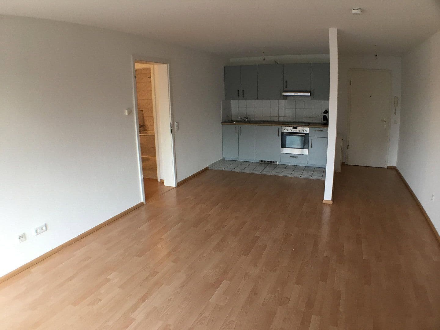 Pronájem bytu 2+1 52 m², Lortzingstraße 35, Hilden, Severní Porýní-Vestfálsko Pronájem bytu 2+1 52 m², Lortzingstraße 35, Hilden, Severní Porýní-Vestfálsko