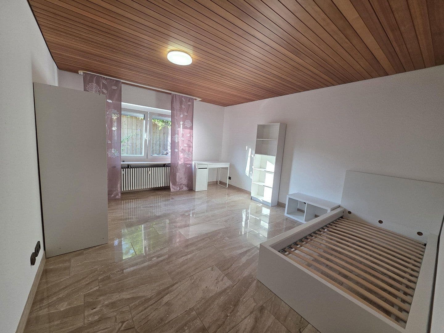 Pronájem bytu 18 m², Tübingen, Bádensko-Württembersko Pronájem bytu 18 m², Tübingen, Bádensko-Württembersko