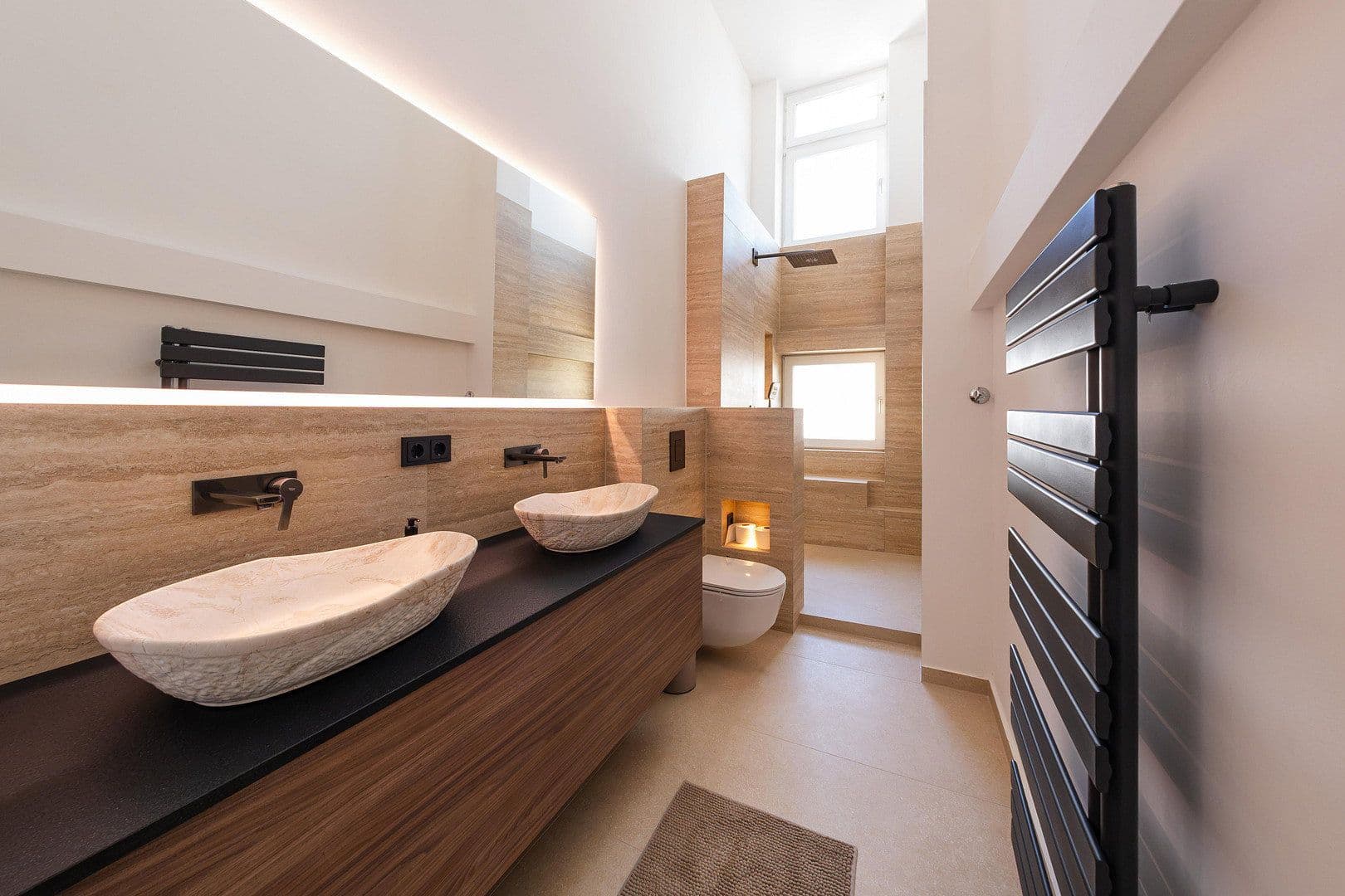 Prodej bytu 3+1 96 m², Berlin, Berlín Prodej bytu 3+1 96 m², Berlin, Berlín