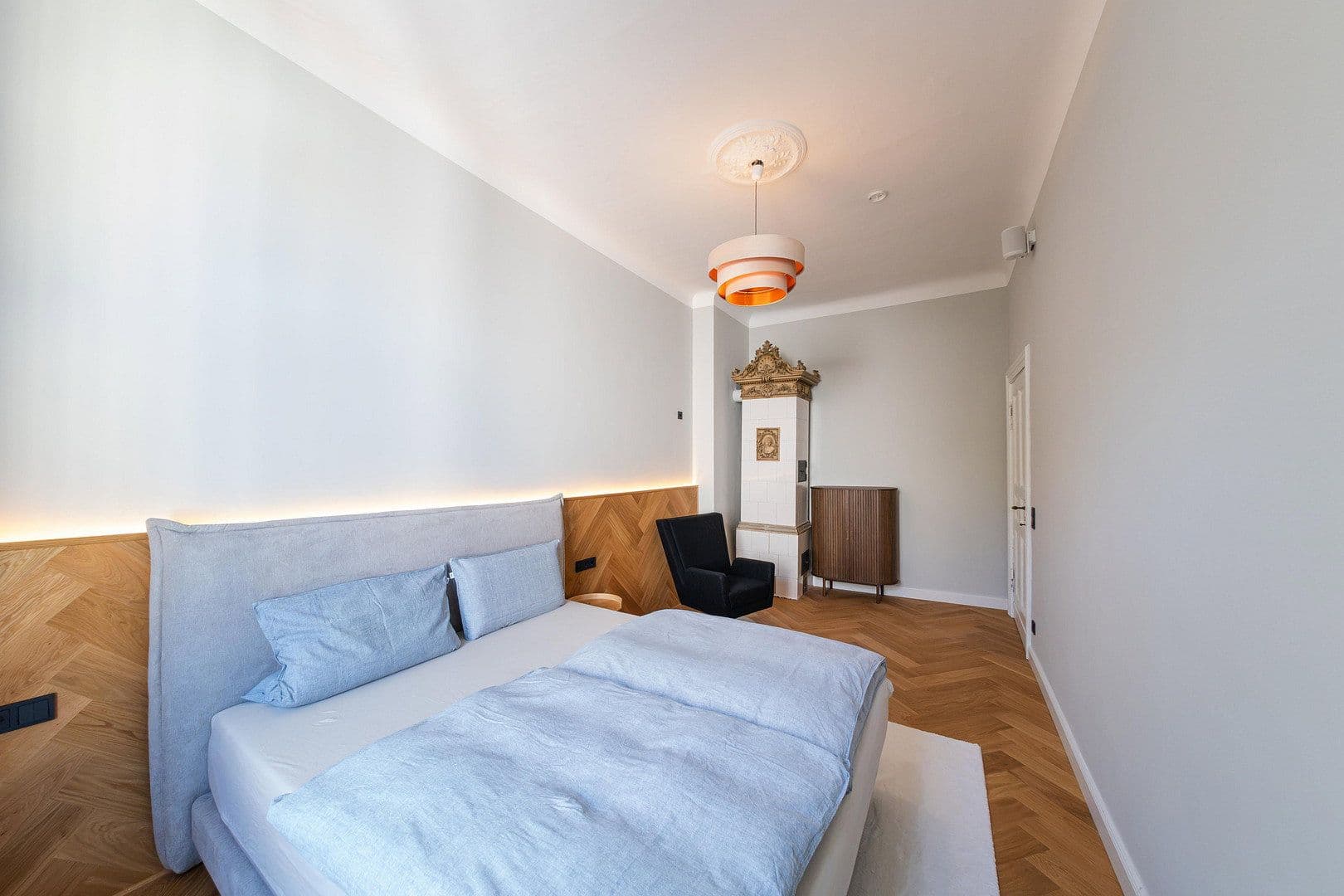 Prodej bytu 3+1 96 m², Berlin, Berlín Prodej bytu 3+1 96 m², Berlin, Berlín