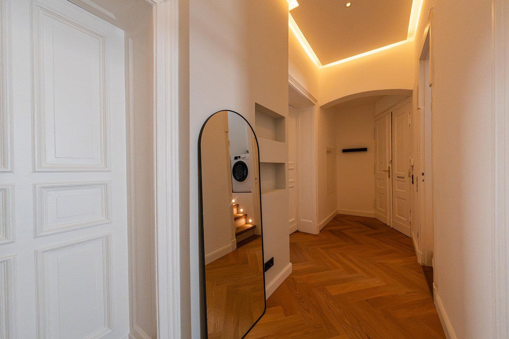 Prodej bytu 3+1 96 m², Berlin, Berlín Prodej bytu 3+1 96 m², Berlin, Berlín