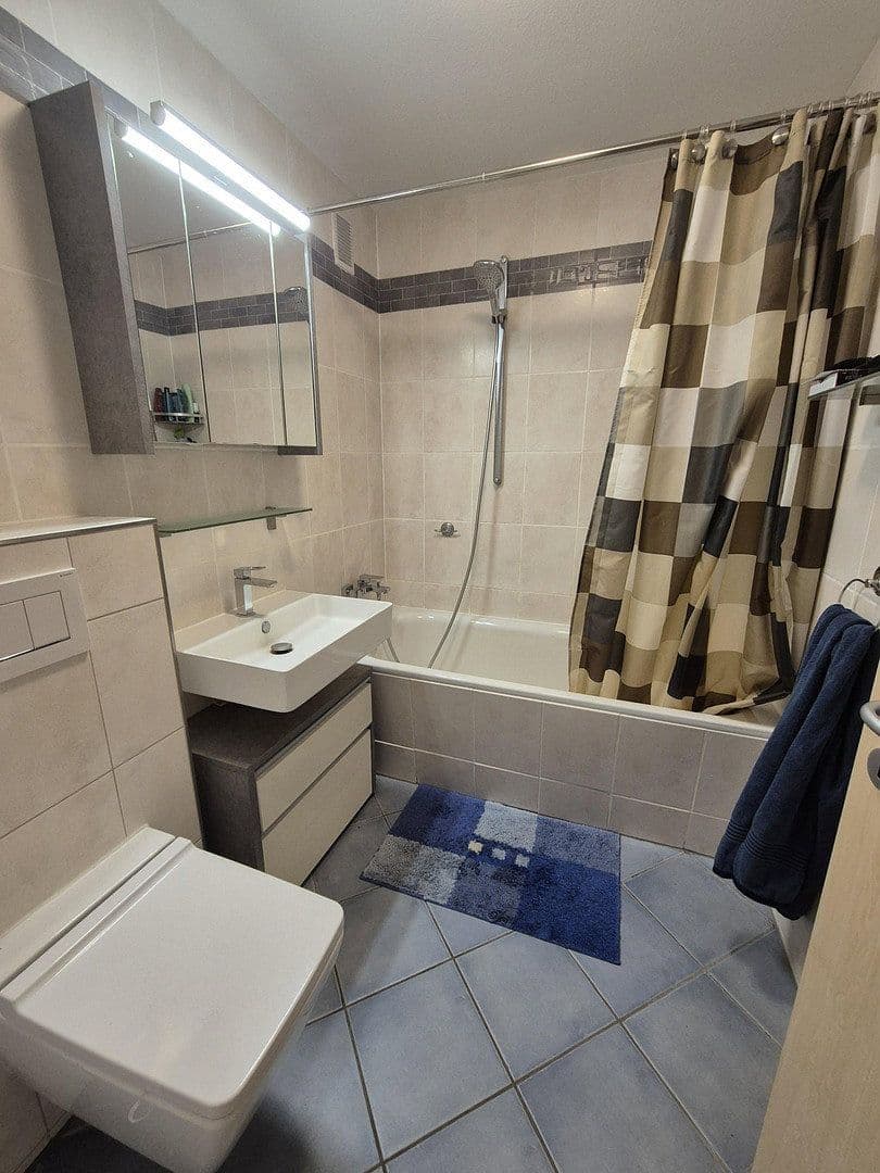 Pronájem bytu 4+1 102 m², Am Roth 6, Königstein im Taunus, Hessen Pronájem bytu 4+1 102 m², Am Roth 6, Königstein im Taunus, Hessen