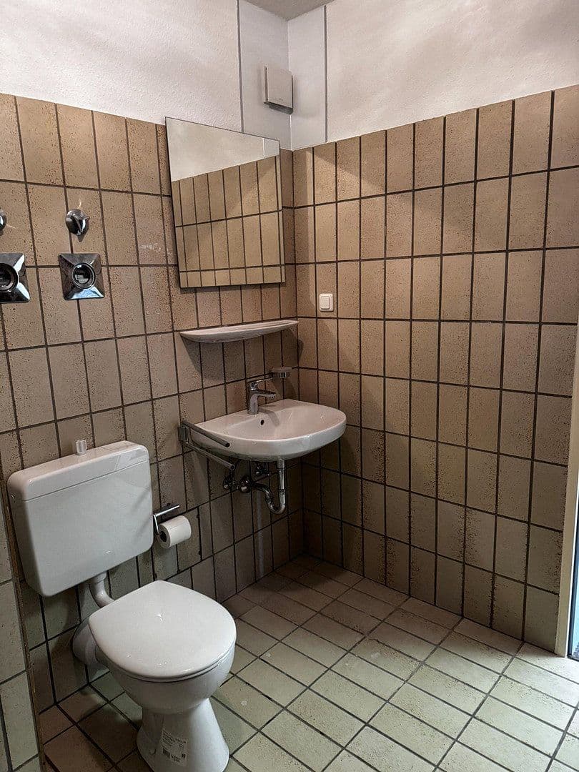 Pronájem bytu 1+1 50 m², Am Sammetshain 32, Siegen, Severní Porýní-Vestfálsko Pronájem bytu 1+1 50 m², Am Sammetshain 32, Siegen, Severní Porýní-Vestfálsko
