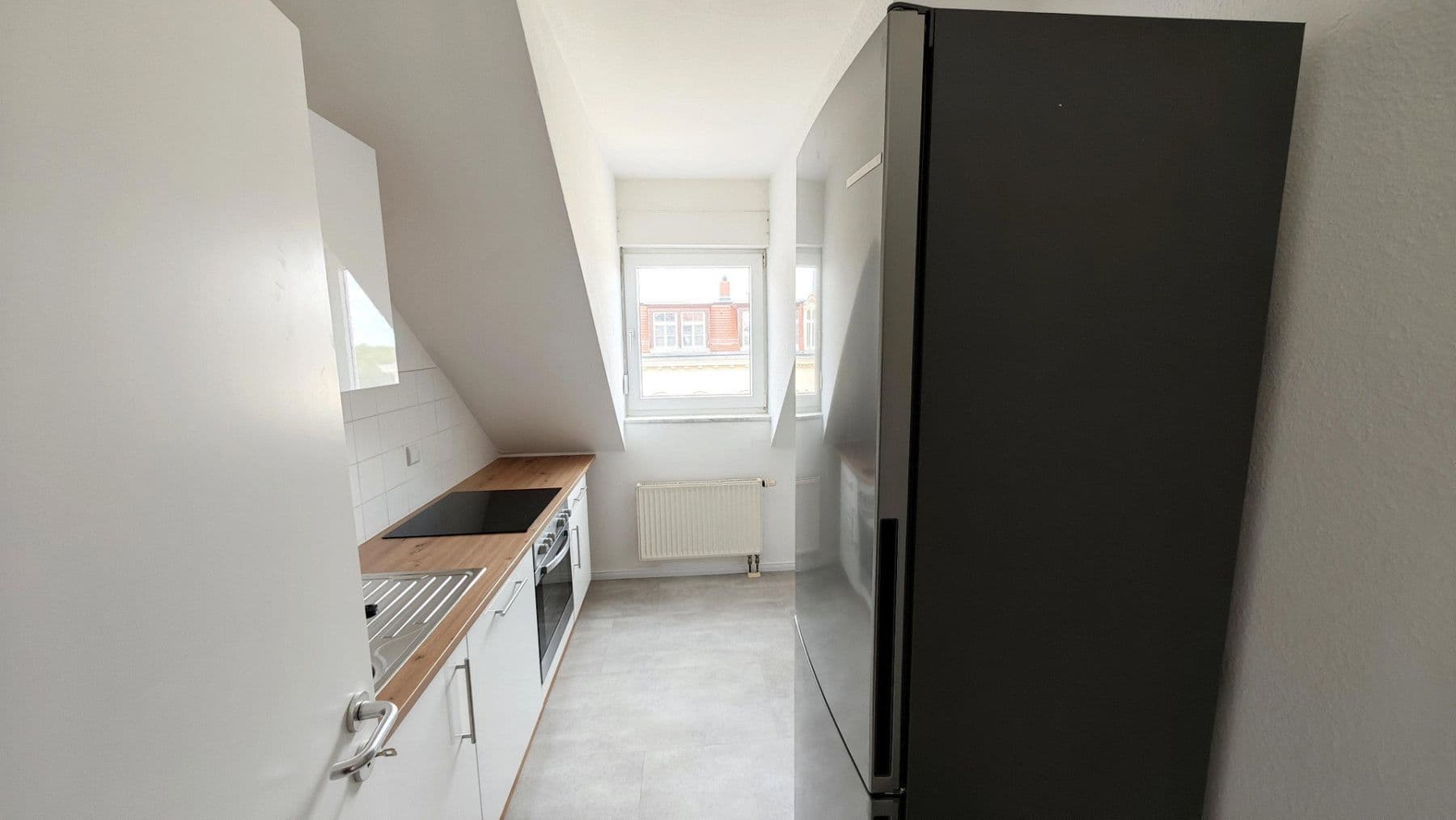 Prodej bytu 3+1 98 m², Schönbachstraße 88, Leipzig, Sasko Prodej bytu 3+1 98 m², Schönbachstraße 88, Leipzig, Sasko