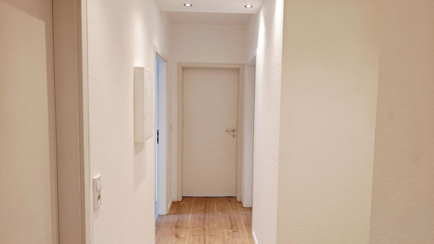 Prodej bytu 3+1 98 m², Schönbachstraße 88, Leipzig, Sasko Prodej bytu 3+1 98 m², Schönbachstraße 88, Leipzig, Sasko