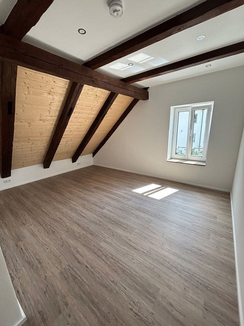 Pronájem bytu 3+kk 120 m², Schrobenhausen, Bavorsko Pronájem bytu 3+kk 120 m², Schrobenhausen, Bavorsko