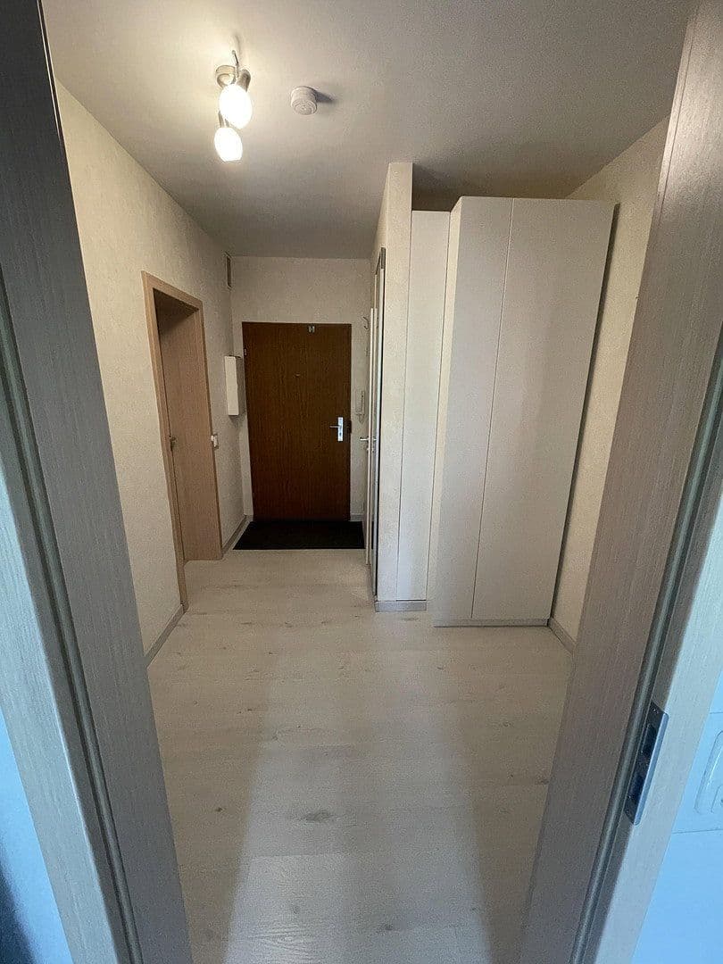 Prodej bytu 2+1 65 m², Am Weiher 45, Hochheim, Hessen Prodej bytu 2+1 65 m², Am Weiher 45, Hochheim, Hessen