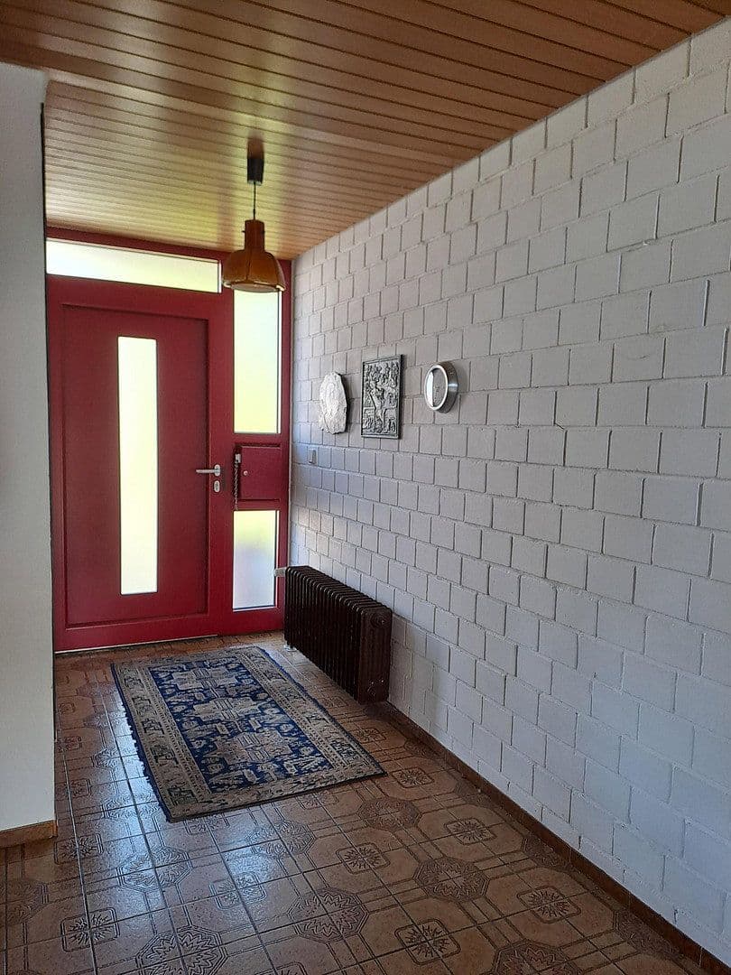 Prodej domu 152 m², pozemek 333 m², Leutenbach, Bádensko-Württembersko Prodej domu 152 m², pozemek 333 m², Leutenbach, Bádensko-Württembersko