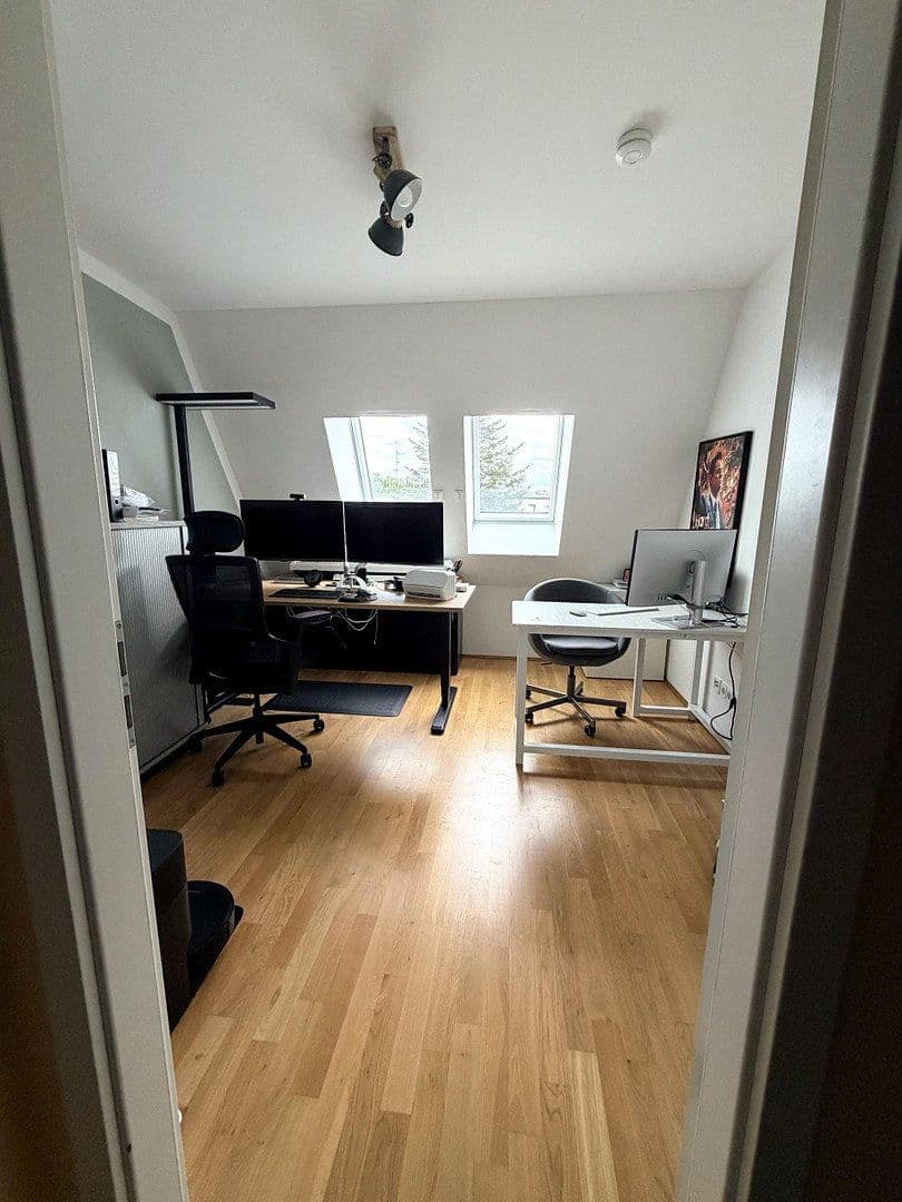 Prodej bytu 3+1 83 m², Fehrbelliner Str. 24, Berlin, Berlín Prodej bytu 3+1 83 m², Fehrbelliner Str. 24, Berlin, Berlín