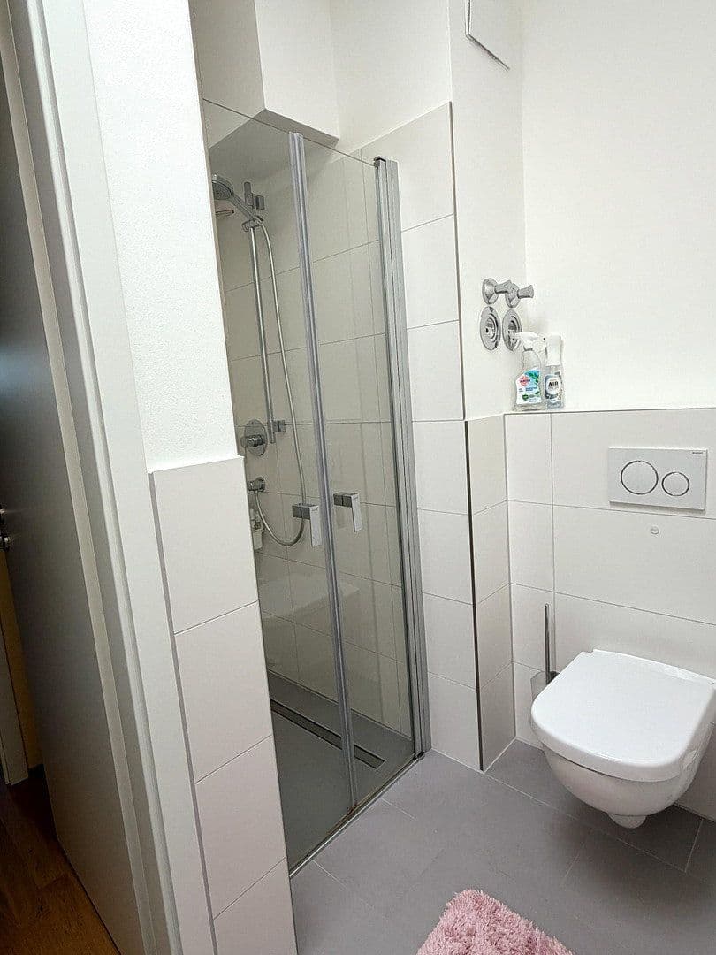 Prodej bytu 3+1 83 m², Fehrbelliner Str. 24, Berlin, Berlín Prodej bytu 3+1 83 m², Fehrbelliner Str. 24, Berlin, Berlín