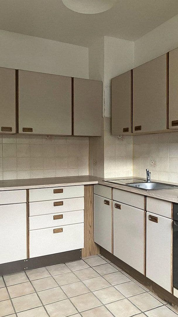 Prodej domu 150 m², pozemek 300 m², Wiesbaden, Hessen Prodej domu 150 m², pozemek 300 m², Wiesbaden, Hessen