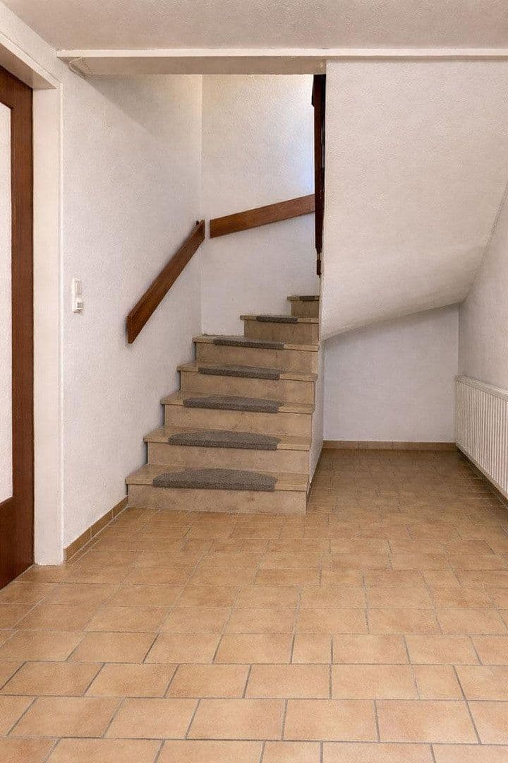 Prodej domu 150 m², pozemek 300 m², Wiesbaden, Hessen Prodej domu 150 m², pozemek 300 m², Wiesbaden, Hessen