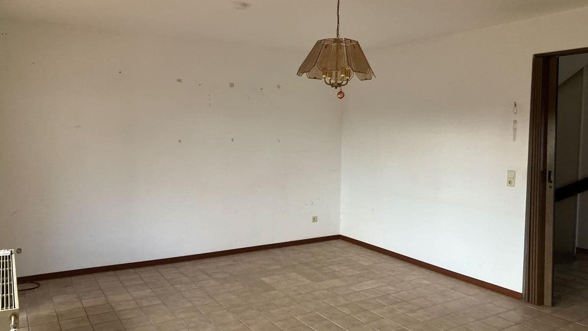 Prodej domu 150 m², pozemek 300 m², Wiesbaden, Hessen Prodej domu 150 m², pozemek 300 m², Wiesbaden, Hessen