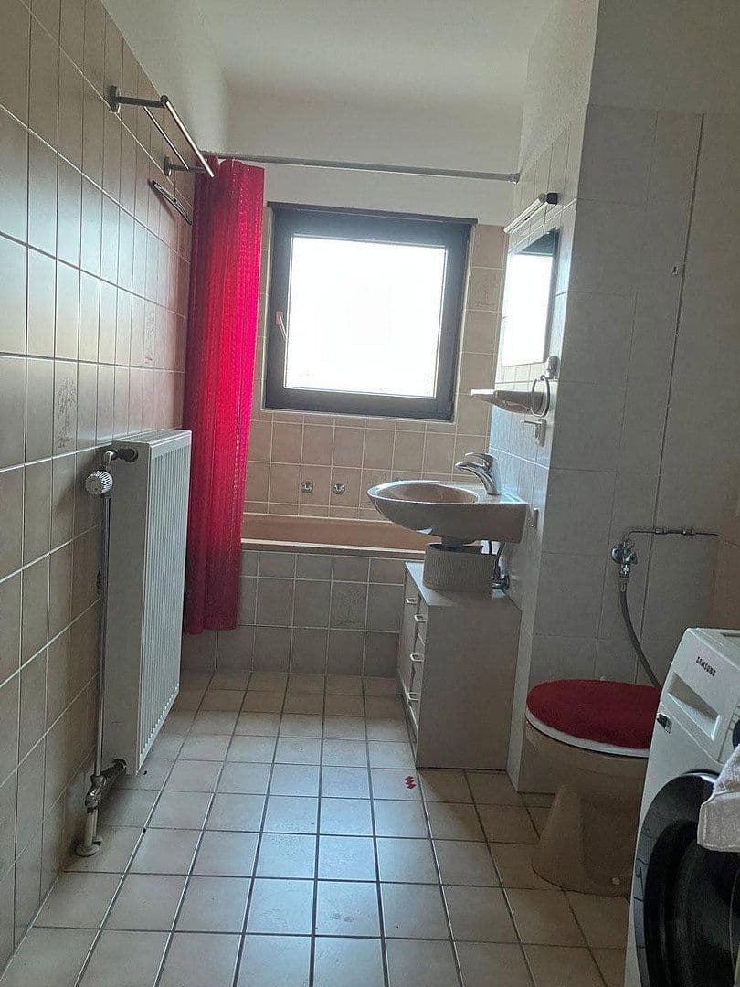 Prodej domu 150 m², pozemek 300 m², Wiesbaden, Hessen Prodej domu 150 m², pozemek 300 m², Wiesbaden, Hessen