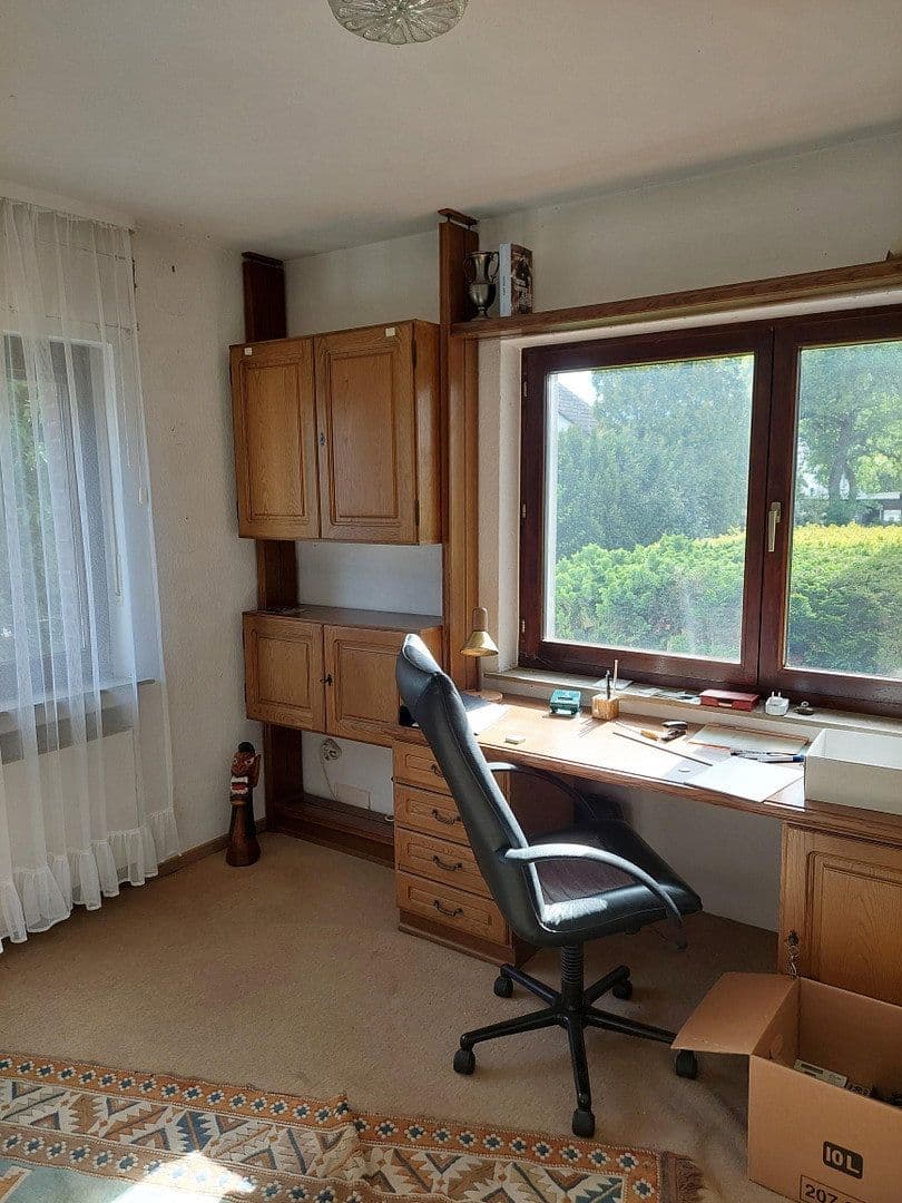 Prodej domu 180 m², pozemek 1.400 m², Marburg, Hessen Prodej domu 180 m², pozemek 1.400 m², Marburg, Hessen