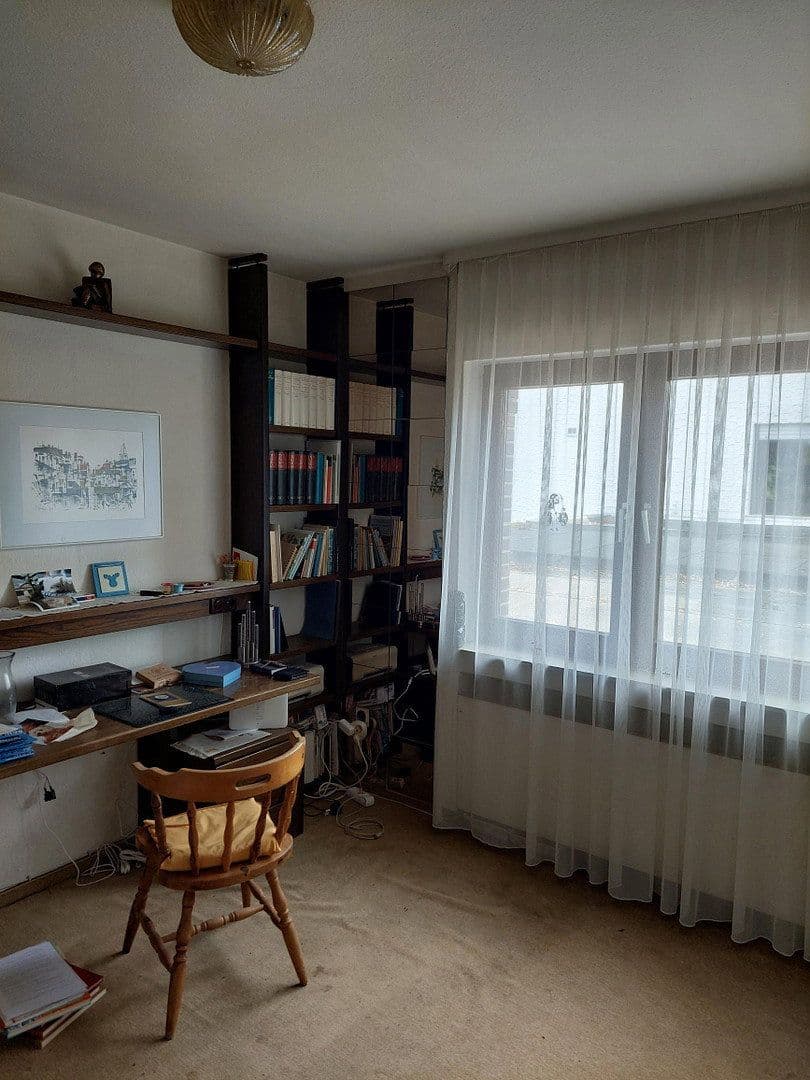 Prodej domu 180 m², pozemek 1.400 m², Marburg, Hessen Prodej domu 180 m², pozemek 1.400 m², Marburg, Hessen