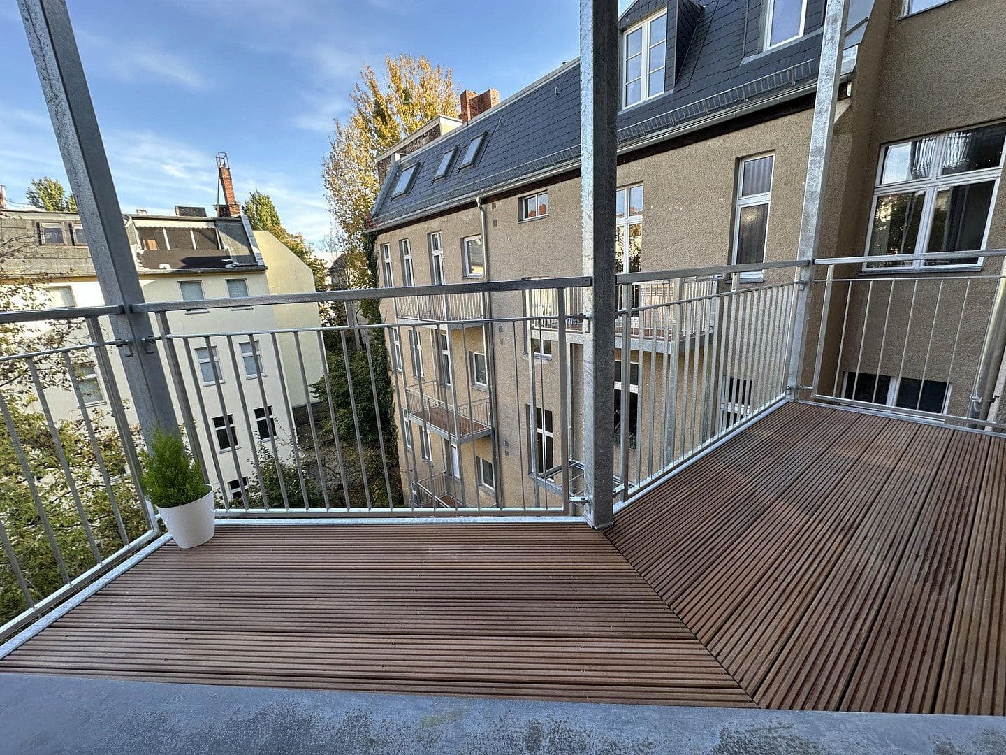 Pronájem bytu 3+1 110 m², Berlin, Berlín Pronájem bytu 3+1 110 m², Berlin, Berlín