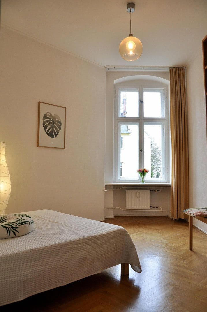 Pronájem bytu 3+1 110 m², Berlin, Berlín Pronájem bytu 3+1 110 m², Berlin, Berlín