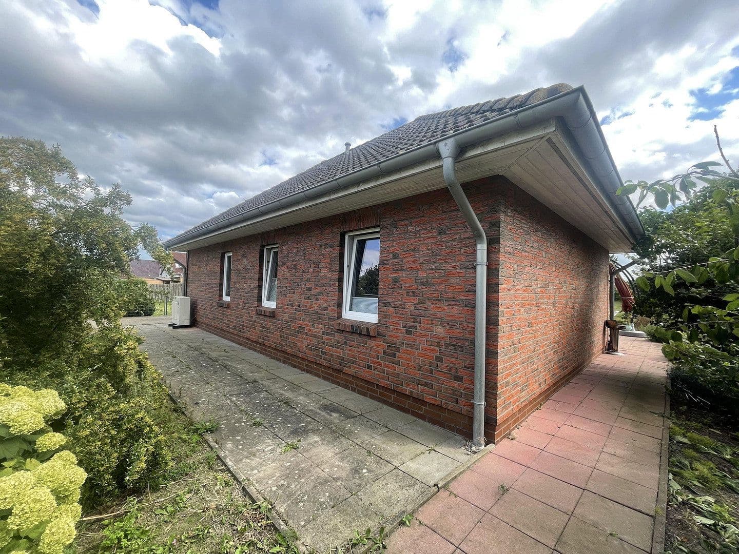Prodej domu 98 m², pozemek 1.506 m², Elmenhorst, Mecklenburg-Vorpommern Prodej domu 98 m², pozemek 1.506 m², Elmenhorst, Mecklenburg-Vorpommern