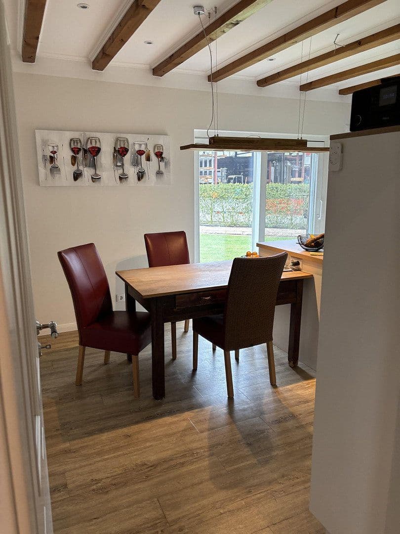 Prodej domu 293 m², pozemek 2.785 m², Lastrup, Dolní Sasko Prodej domu 293 m², pozemek 2.785 m², Lastrup, Dolní Sasko