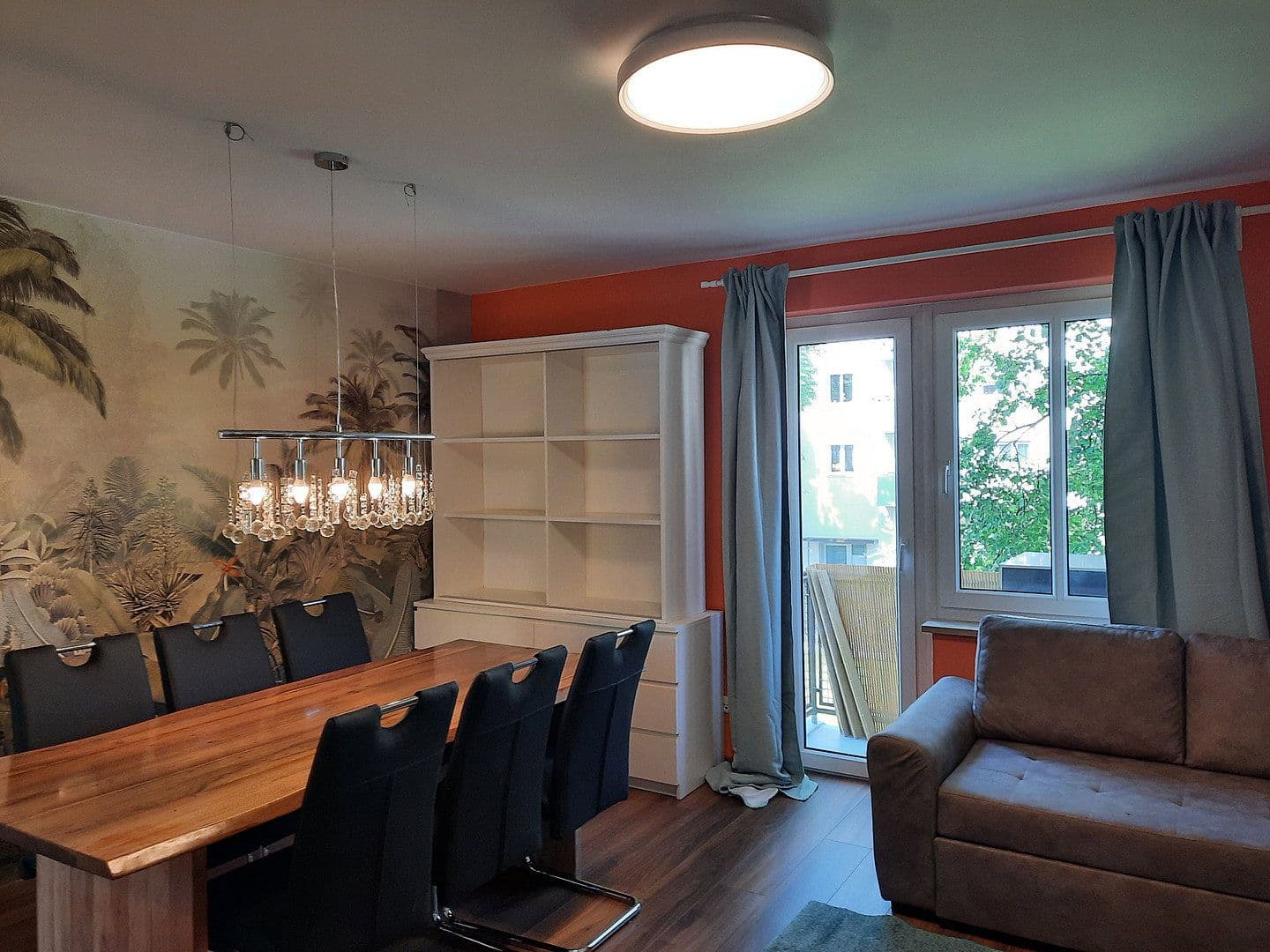 Prodej bytu 3+1 72 m², Röntgenstraße 1, Augsburg, Bavorsko Prodej bytu 3+1 72 m², Röntgenstraße 1, Augsburg, Bavorsko