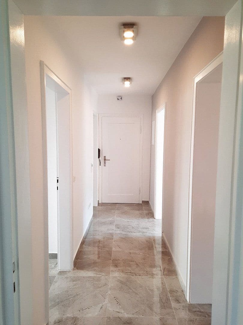 Prodej bytu 3+1 72 m², Röntgenstraße 1, Augsburg, Bavorsko Prodej bytu 3+1 72 m², Röntgenstraße 1, Augsburg, Bavorsko